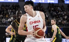 开云体育官网-周琦在NBA比赛中表现出色，被誉为&quot;中国篮球未来希望&quot;